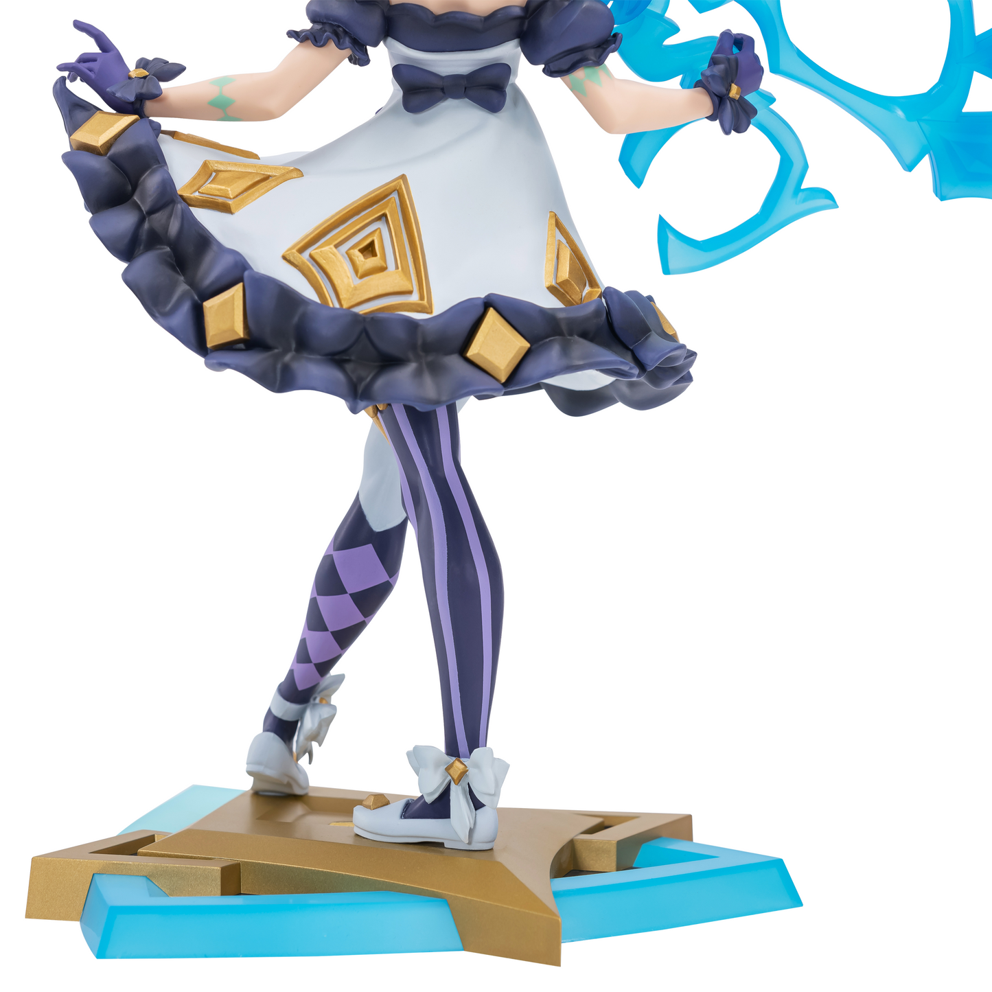 Gwen UNLOCKED Statue