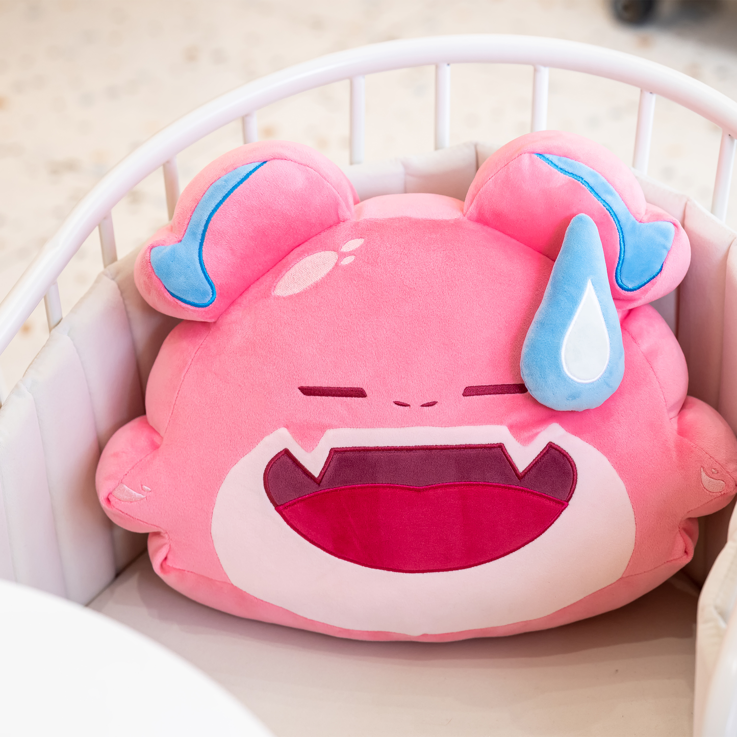 Hungry Chunk Cushion